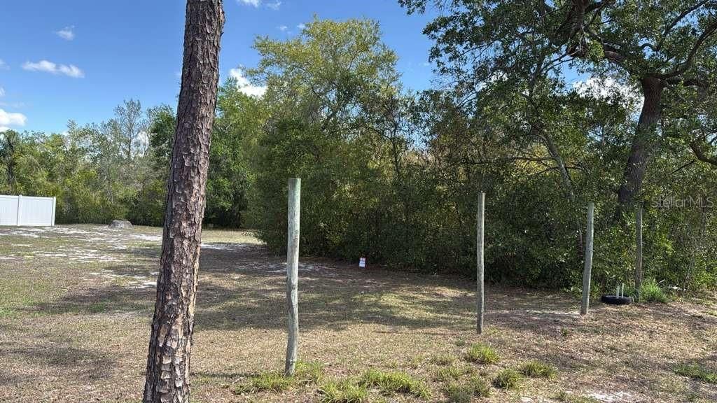 На продажу: $20,000 (0.21 acres)