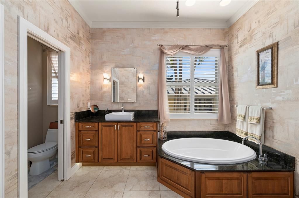 For Sale: $1,750,000 (3 beds, 3 baths, 2846 Square Feet)