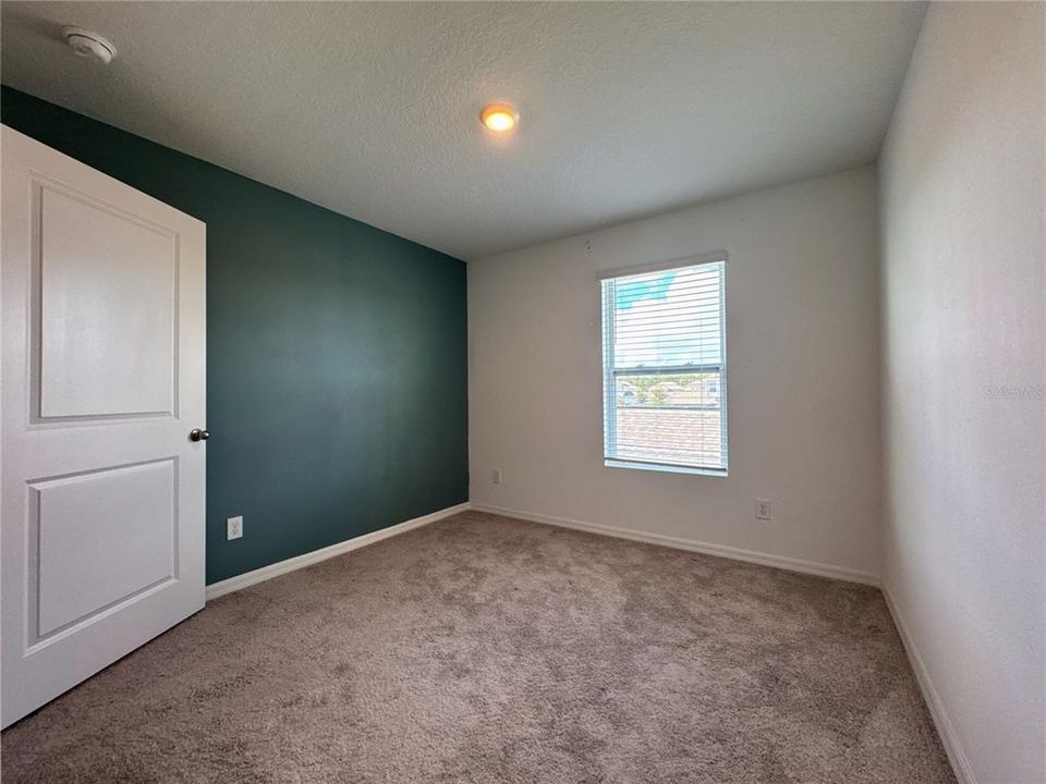Active With Contract: $2,400 (3 beds, 2 baths, 1738 Square Feet)