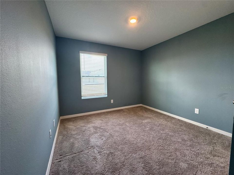Active With Contract: $2,400 (3 beds, 2 baths, 1738 Square Feet)