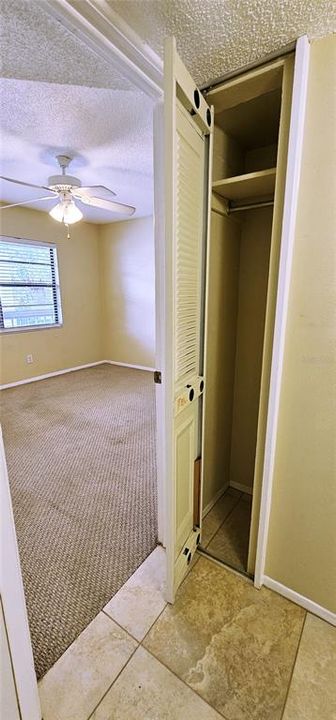 Под контрактом: $1,497 (2 спален, 2 ванн, 940 Квадратных фут)