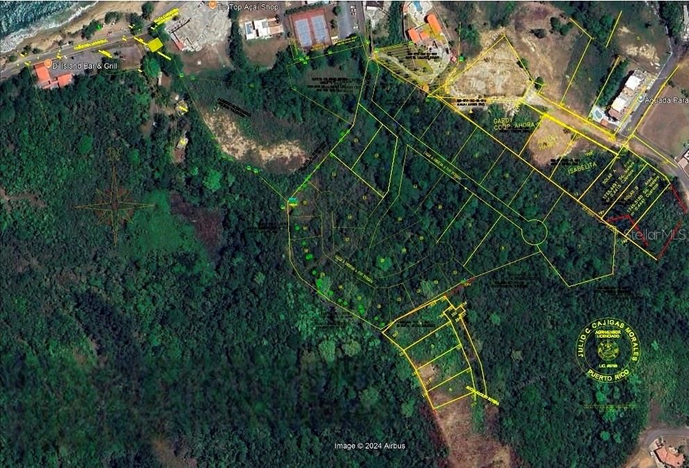 En Venta: $2,800,000 (10.68 acres)