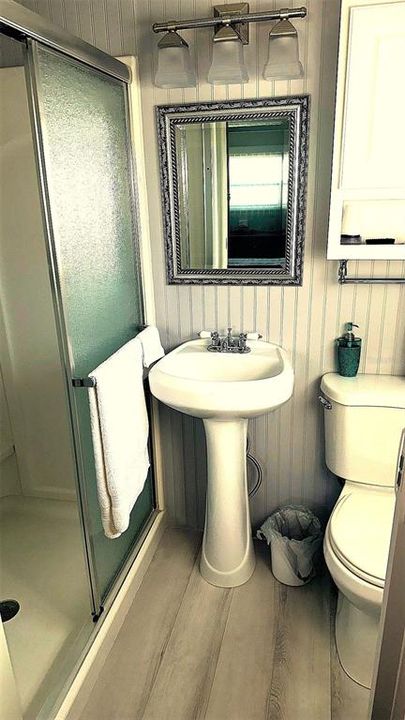 Activo con contrato: $129,900 (2 camas, 21 baños, 1000 Pies cuadrados)