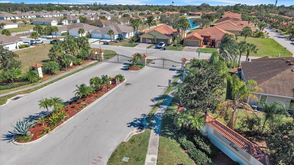 На продажу: $210,000 (3 спален, 2 ванн, 1409 Квадратных фут)