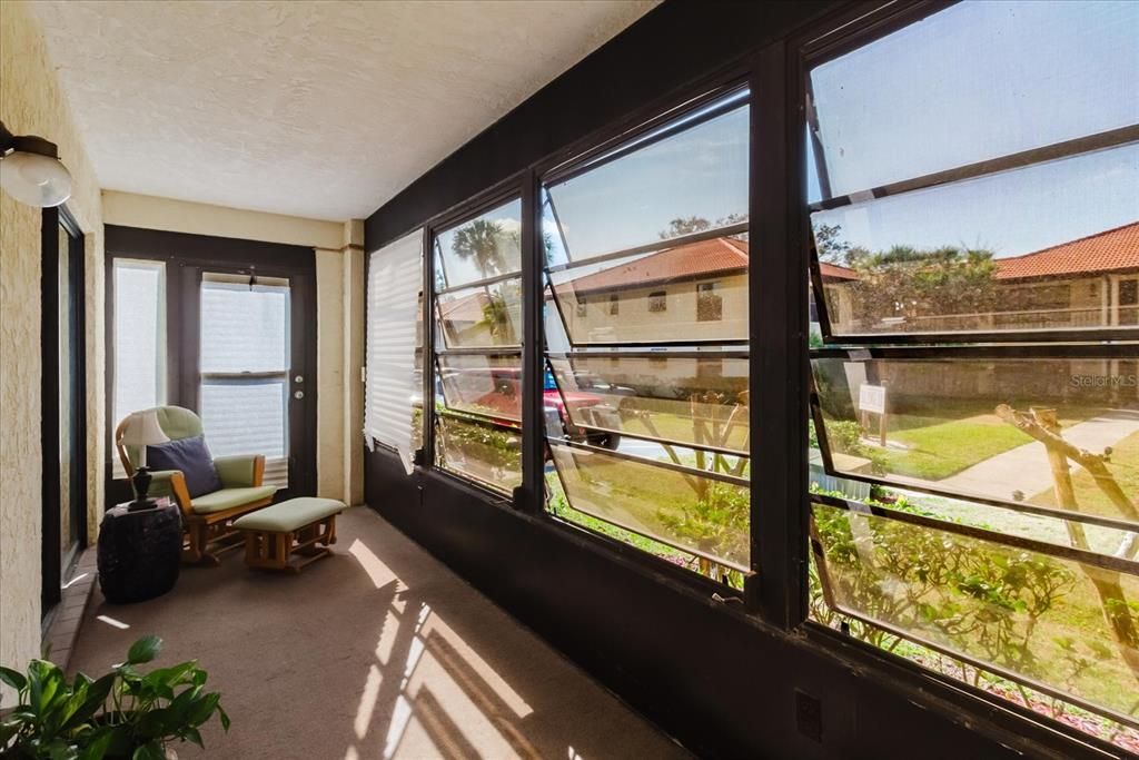 Activo con contrato: $210,000 (2 camas, 2 baños, 1100 Pies cuadrados)