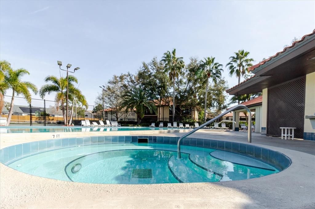 Activo con contrato: $210,000 (2 camas, 2 baños, 1100 Pies cuadrados)