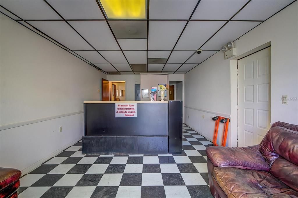 For Sale: $800,000 (0 beds, 0 baths, 662 Square Feet)
