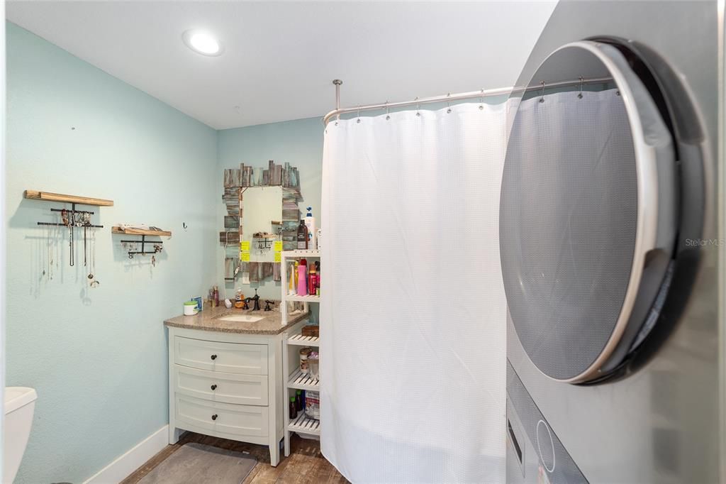 For Sale: $597,000 (2 beds, 2 baths, 1430 Square Feet)