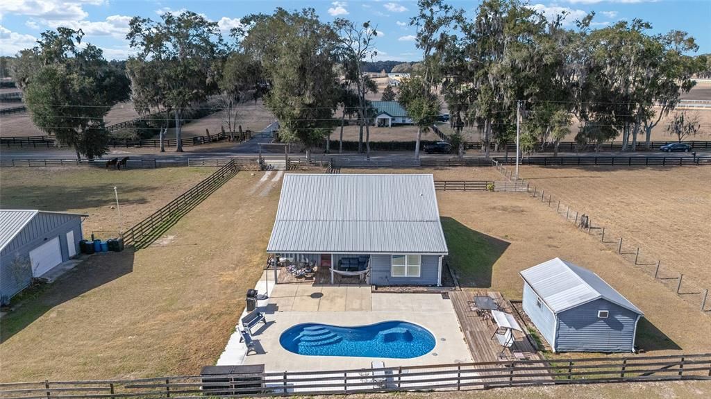 For Sale: $597,000 (2 beds, 2 baths, 1430 Square Feet)