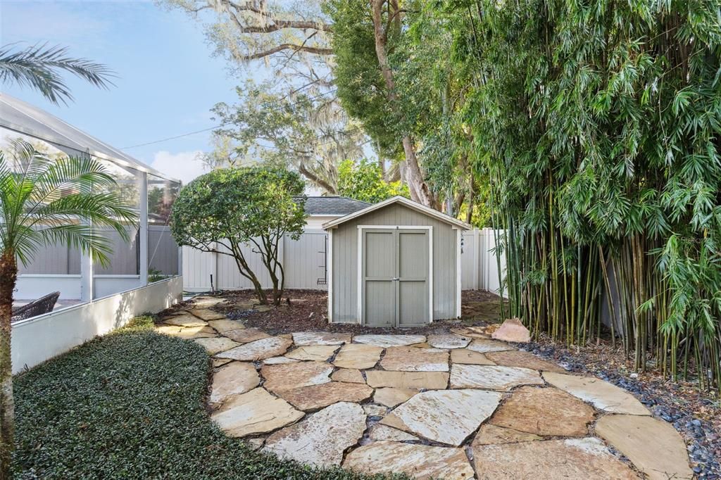 For Sale: $1,170,000 (4 beds, 2 baths, 3400 Square Feet)