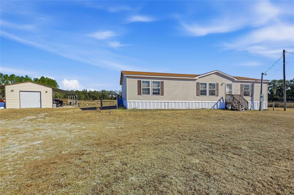 For Sale: $339,000 (3 beds, 2 baths, 1980 Square Feet)