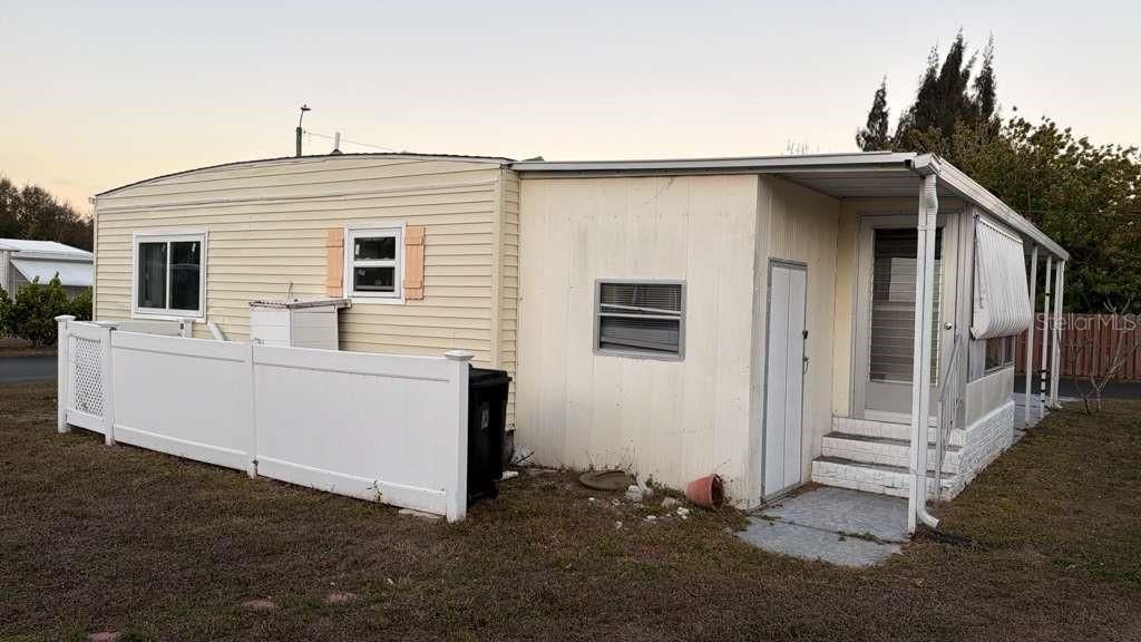 En Venta: $108,000 (2 camas, 2 baños, 866 Pies cuadrados)