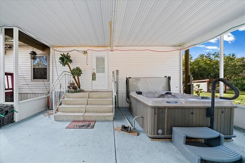 En Venta: $243,000 (3 camas, 2 baños, 1708 Pies cuadrados)