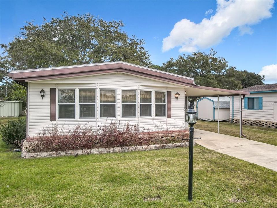 For Sale: $144,000 (2 beds, 2 baths, 1368 Square Feet)