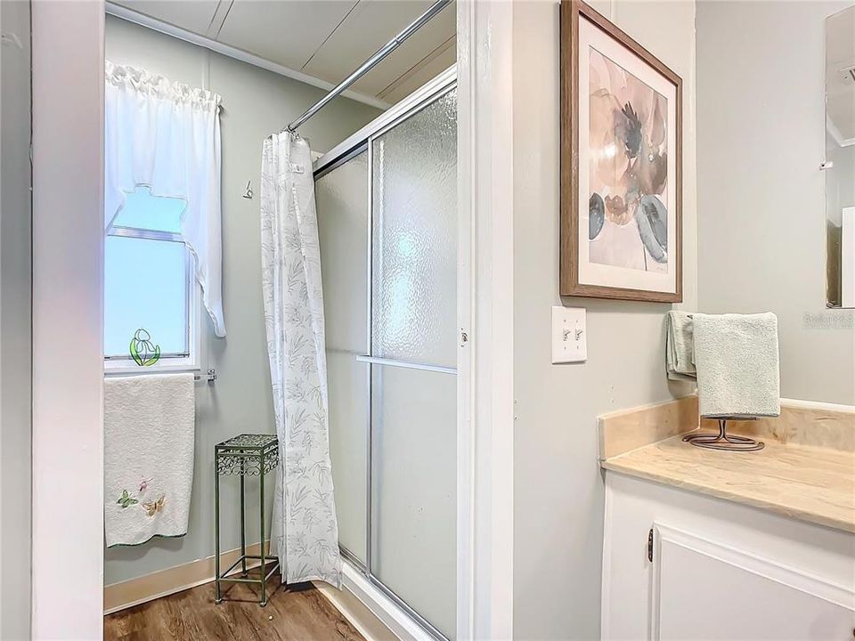 For Sale: $144,000 (2 beds, 2 baths, 1368 Square Feet)