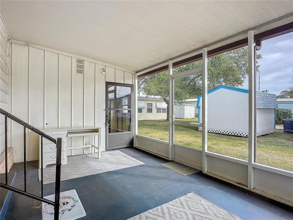 For Sale: $144,000 (2 beds, 2 baths, 1368 Square Feet)