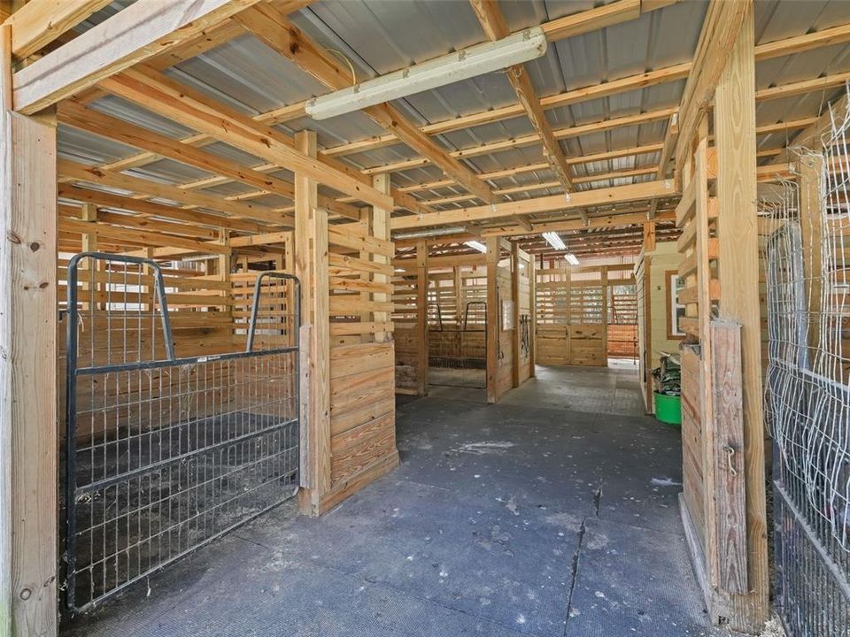 На продажу: $990,000 (7 спален, 5 ванн, 3747 Квадратных фут)