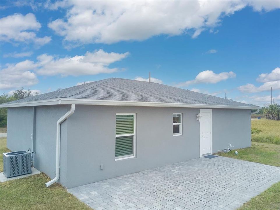 For Sale: $235,900 (3 beds, 2 baths, 1120 Square Feet)