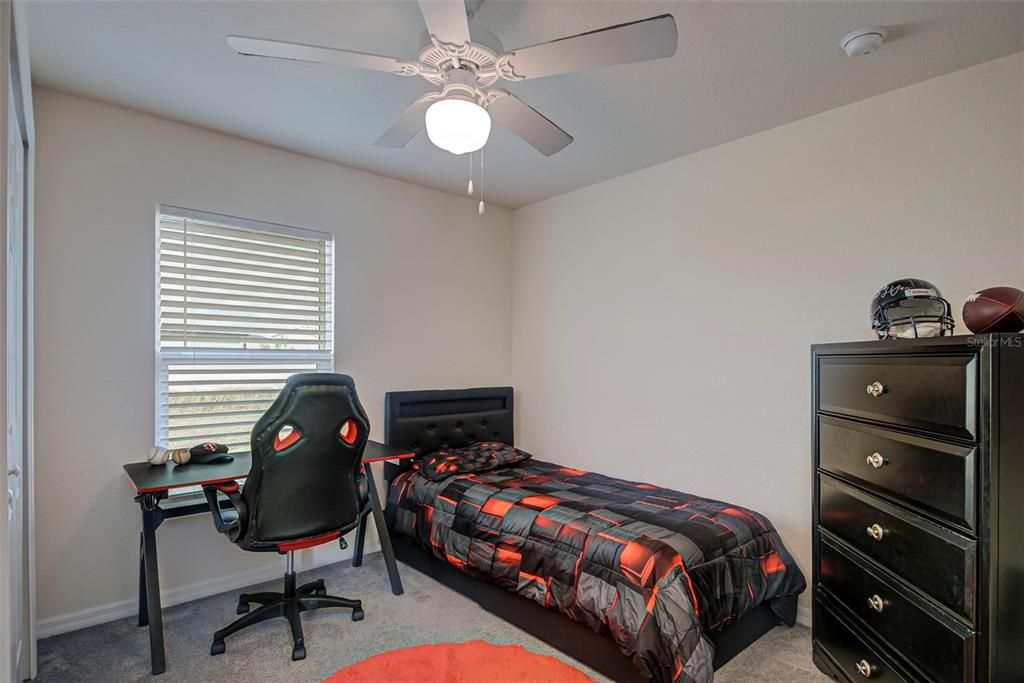 For Sale: $235,900 (3 beds, 2 baths, 1120 Square Feet)