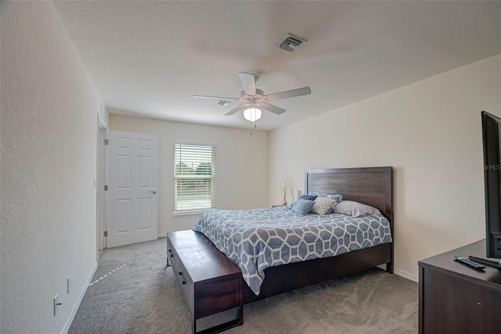 For Sale: $235,900 (3 beds, 2 baths, 1120 Square Feet)