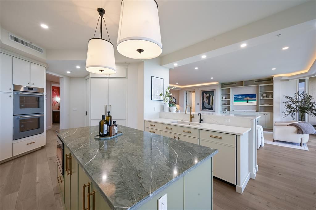 For Sale: $4,800,000 (3 beds, 3 baths, 3352 Square Feet)