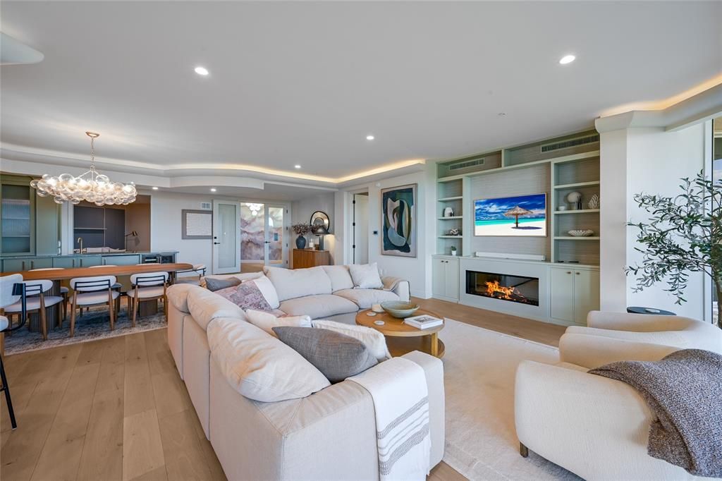 For Sale: $4,800,000 (3 beds, 3 baths, 3352 Square Feet)