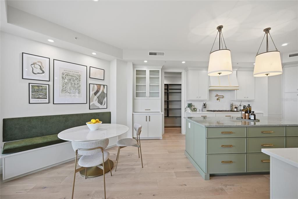 For Sale: $4,800,000 (3 beds, 3 baths, 3352 Square Feet)