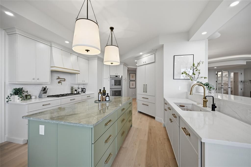 For Sale: $4,800,000 (3 beds, 3 baths, 3352 Square Feet)