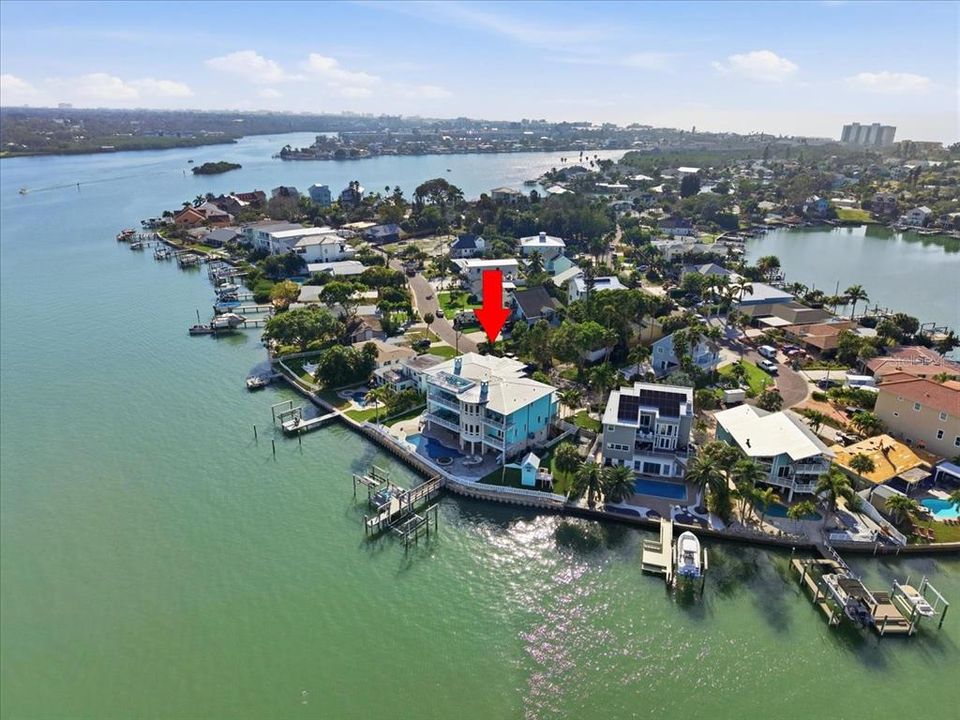 En Venta: $6,790,000 (6 camas, 6 baños, 6243 Pies cuadrados)