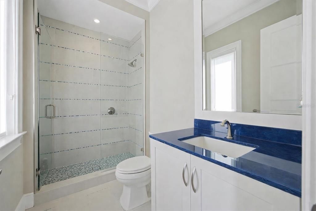 En Venta: $6,790,000 (6 camas, 6 baños, 6243 Pies cuadrados)
