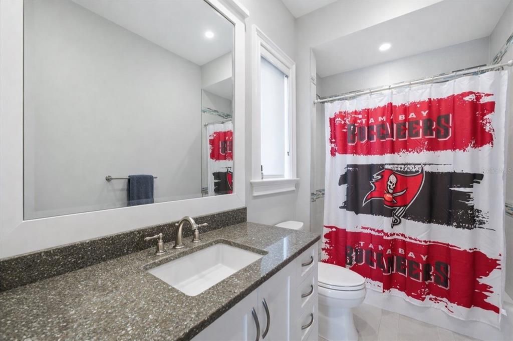 En Venta: $6,790,000 (6 camas, 6 baños, 6243 Pies cuadrados)