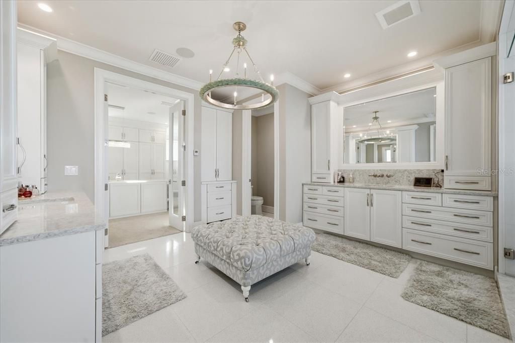 En Venta: $6,790,000 (6 camas, 6 baños, 6243 Pies cuadrados)