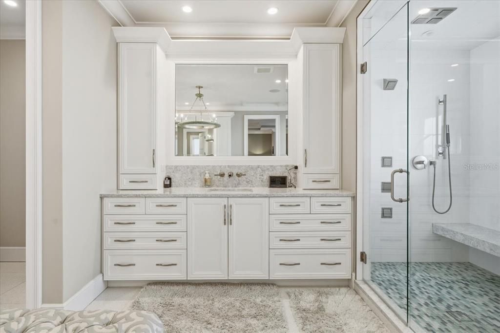 En Venta: $6,790,000 (6 camas, 6 baños, 6243 Pies cuadrados)