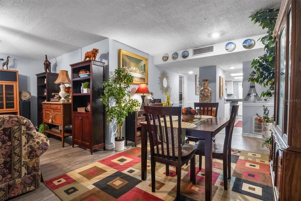 For Sale: $130,000 (3 beds, 2 baths, 1666 Square Feet)