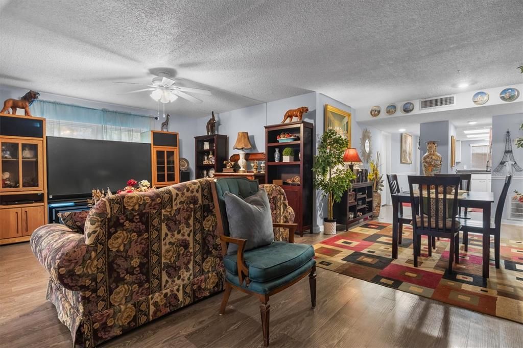 For Sale: $130,000 (3 beds, 2 baths, 1666 Square Feet)