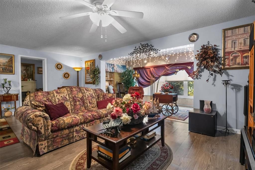 For Sale: $130,000 (3 beds, 2 baths, 1666 Square Feet)