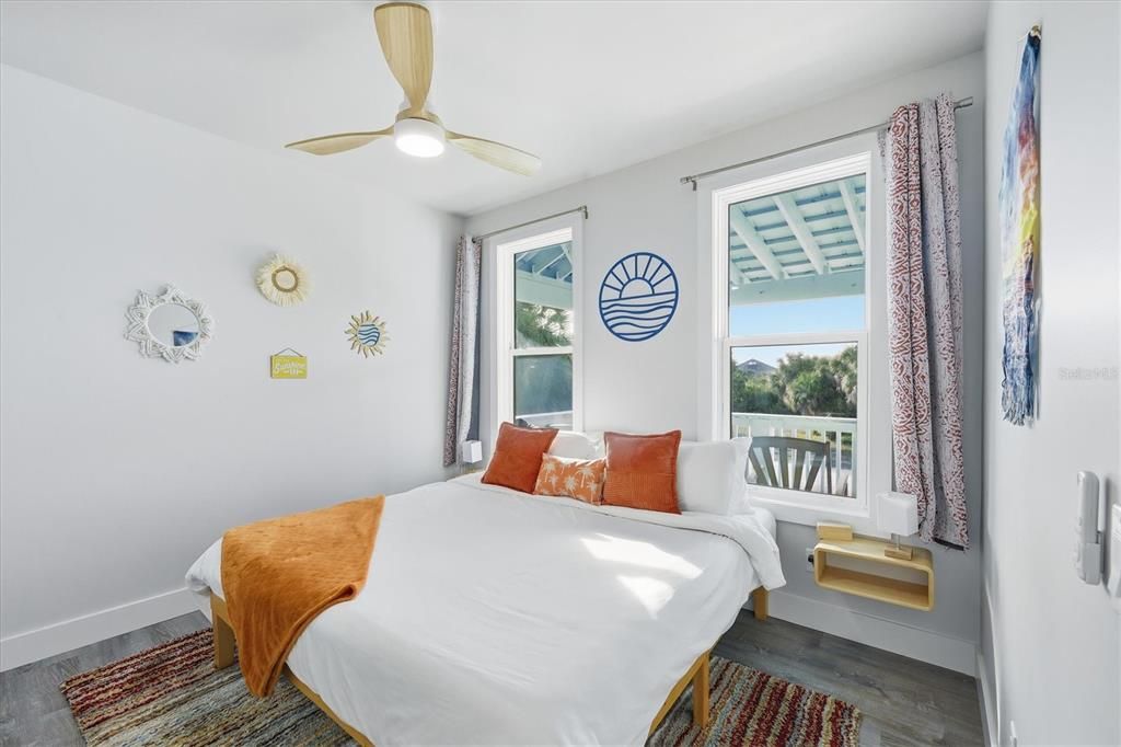 For Sale: $1,160,000 (3 beds, 2 baths, 1597 Square Feet)
