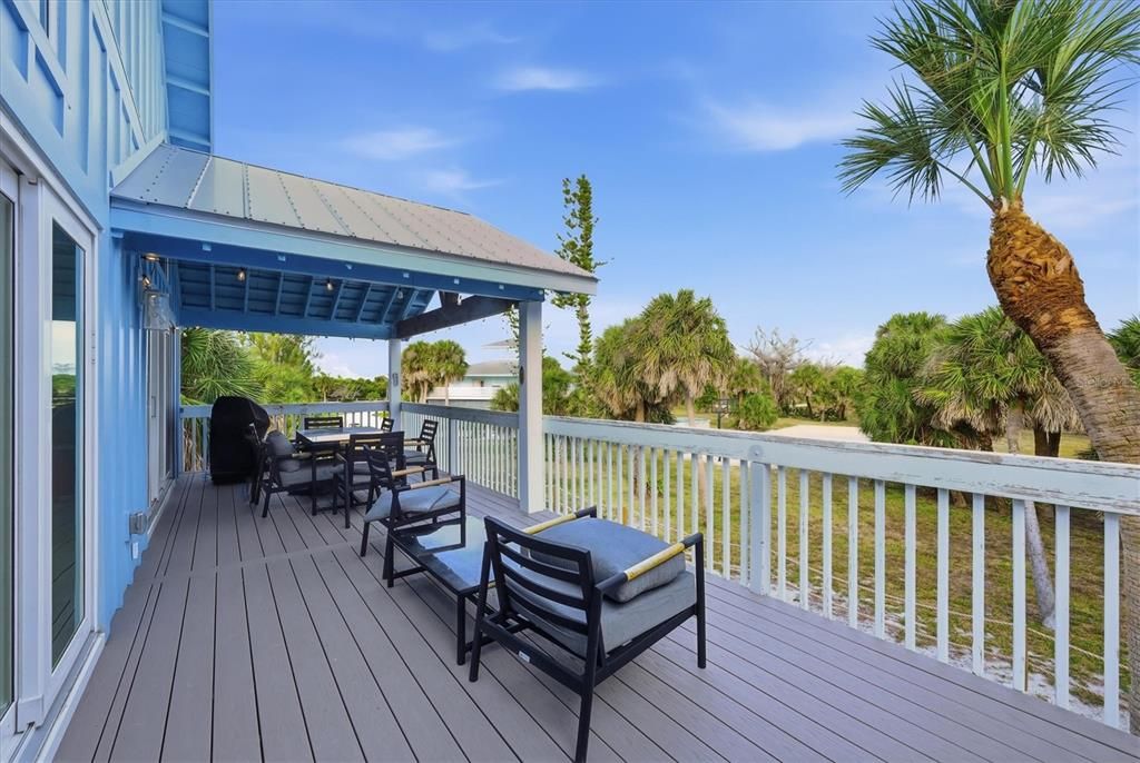 For Sale: $1,160,000 (3 beds, 2 baths, 1597 Square Feet)