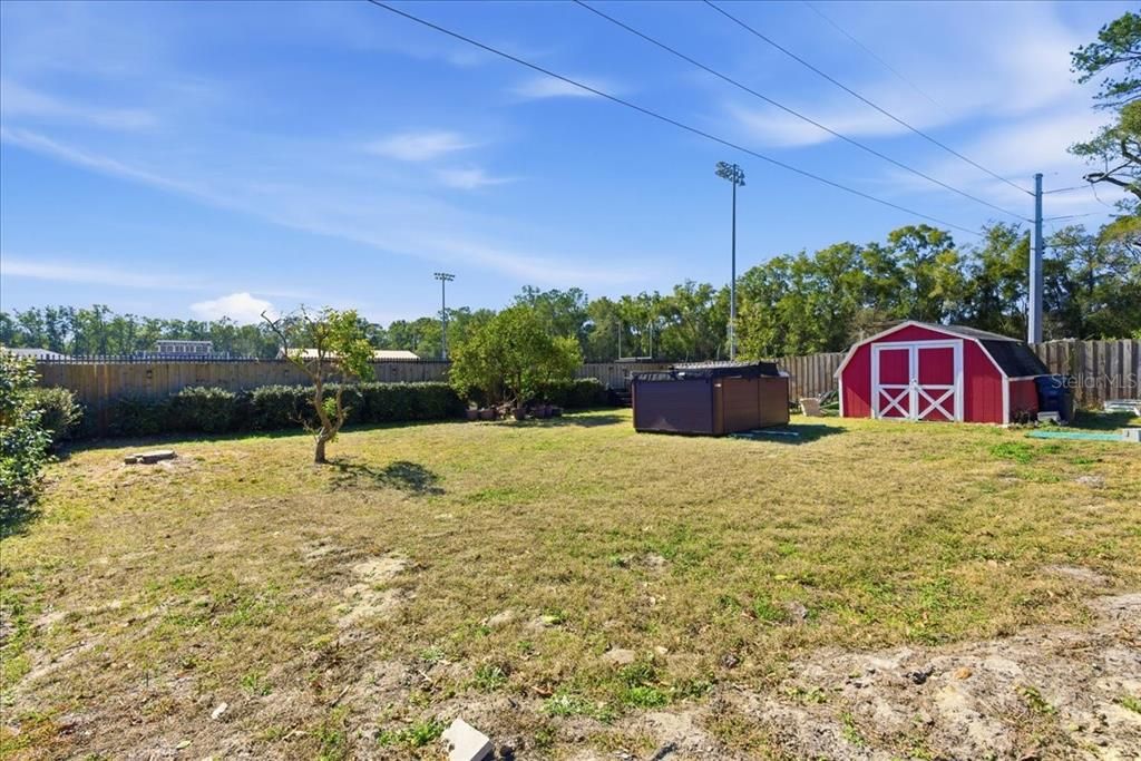 待售: $100,000 (0.26 acres)