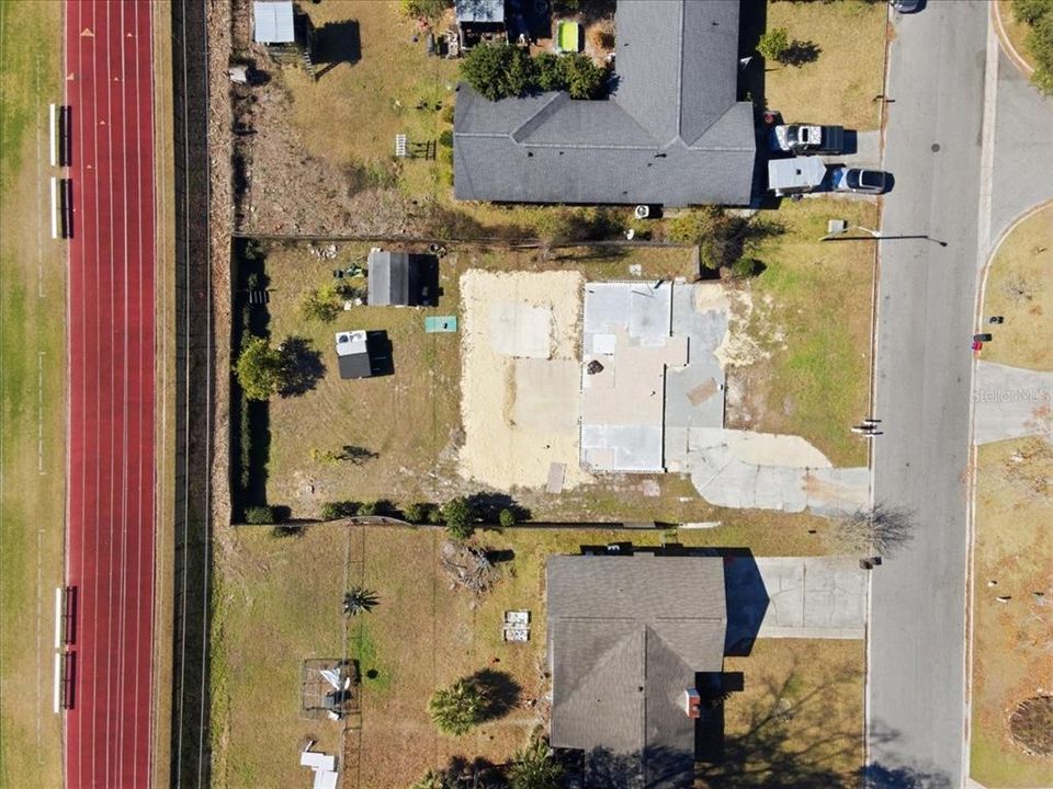 待售: $100,000 (0.26 acres)