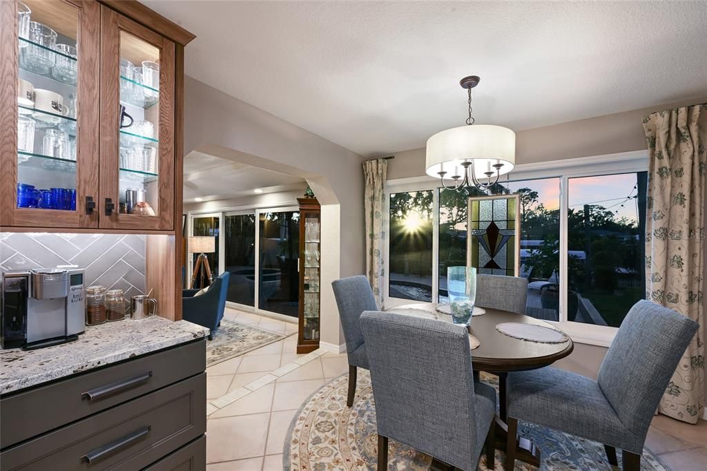 Activo con contrato: $1,649,000 (4 camas, 2 baños, 2970 Pies cuadrados)