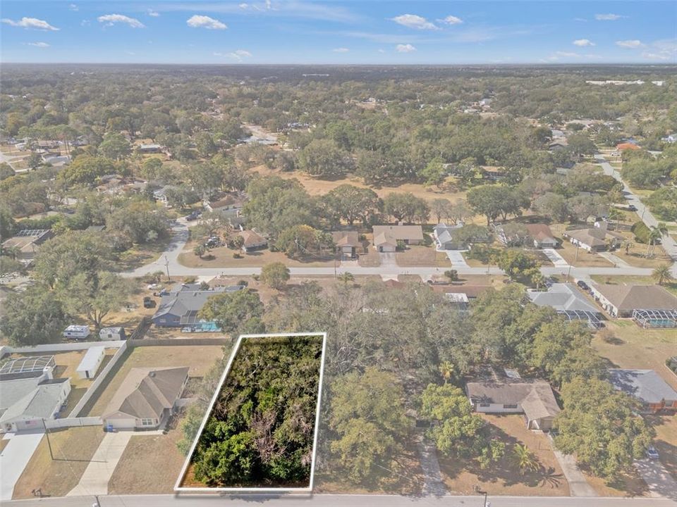 Недавно продано: $65,000 (0.23 acres)