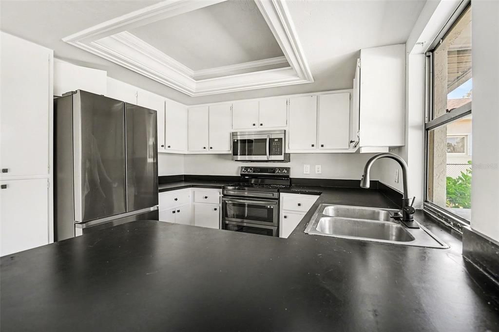 Activo con contrato: $294,950 (3 camas, 2 baños, 1492 Pies cuadrados)