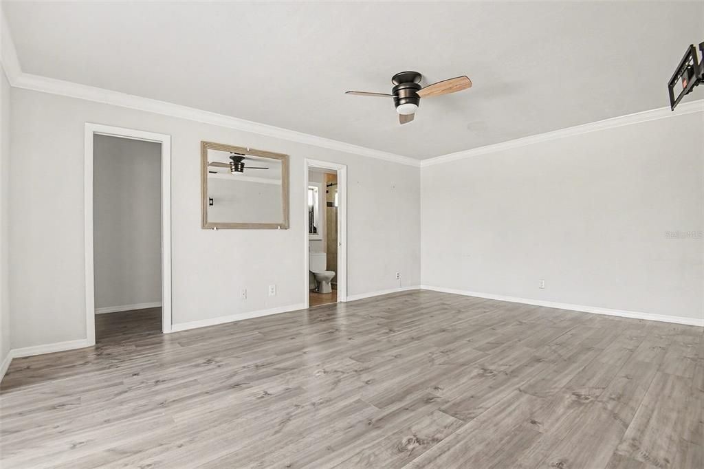 Activo con contrato: $294,950 (3 camas, 2 baños, 1492 Pies cuadrados)