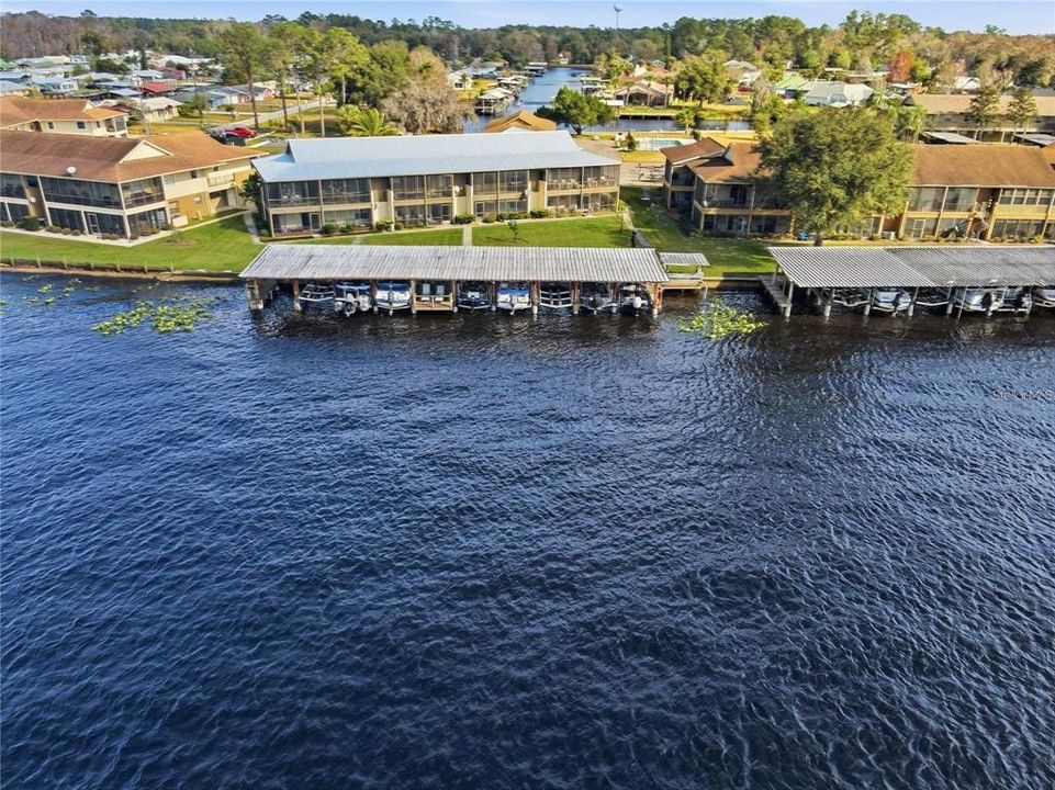 En Venta: $225,000 (2 camas, 2 baños, 1102 Pies cuadrados)