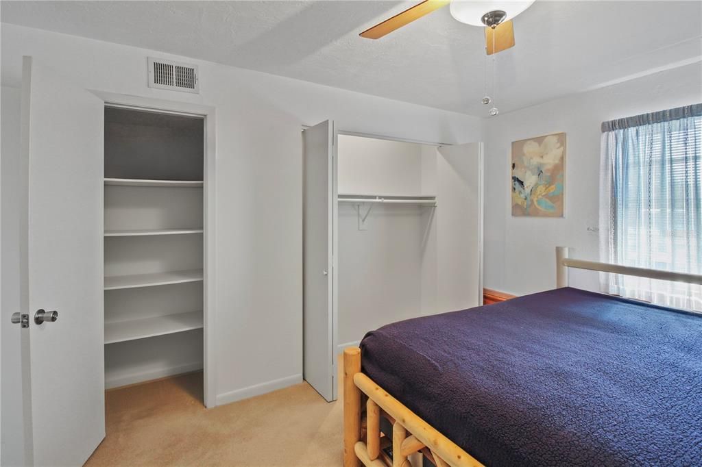 En Venta: $225,000 (2 camas, 2 baños, 1102 Pies cuadrados)