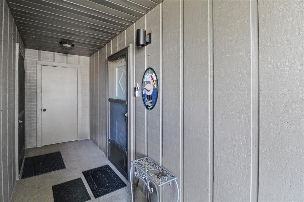 En Venta: $225,000 (2 camas, 2 baños, 1102 Pies cuadrados)
