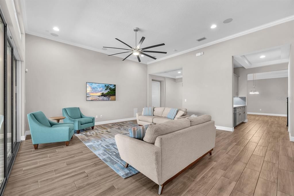 For Sale: $1,150,000 (4 beds, 4 baths, 3772 Square Feet)