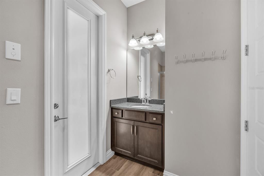 For Sale: $1,150,000 (4 beds, 4 baths, 3772 Square Feet)