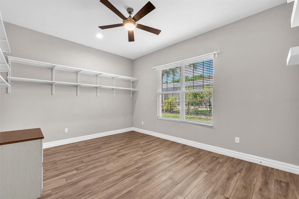 For Sale: $1,150,000 (4 beds, 4 baths, 3772 Square Feet)